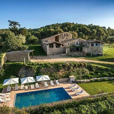Holiday home Mas Grau Casa Con Encanto En Girona